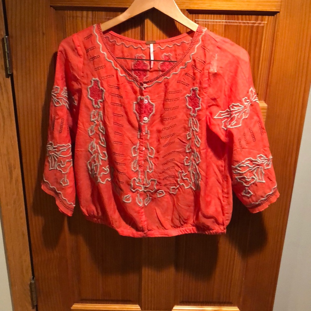 Women’s shirt